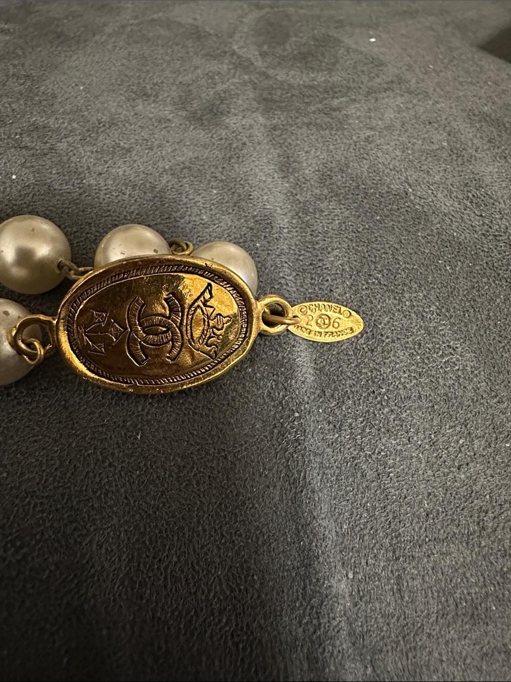 CHANEL Gold and Pearl-Style Long Medallion Necklace - Picture 8 of 9